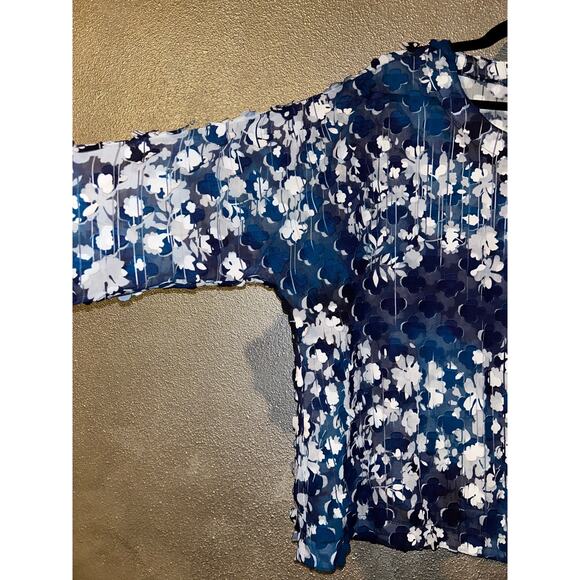 By JJ Office Business Casual Romcom Appliqué 3D Floral Shear 3/4 Sleeve Top - Picture 4 of 9